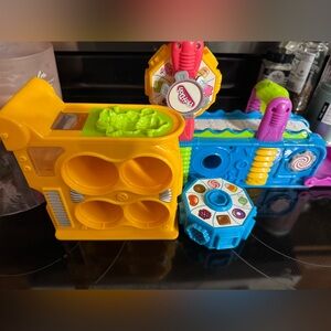 Playdoh MEGA fun factory motorized conveyer beltDiscontinued RARE HTF